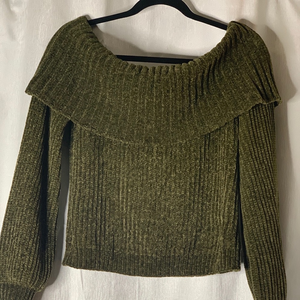 Gia Monae Knitted Sweater